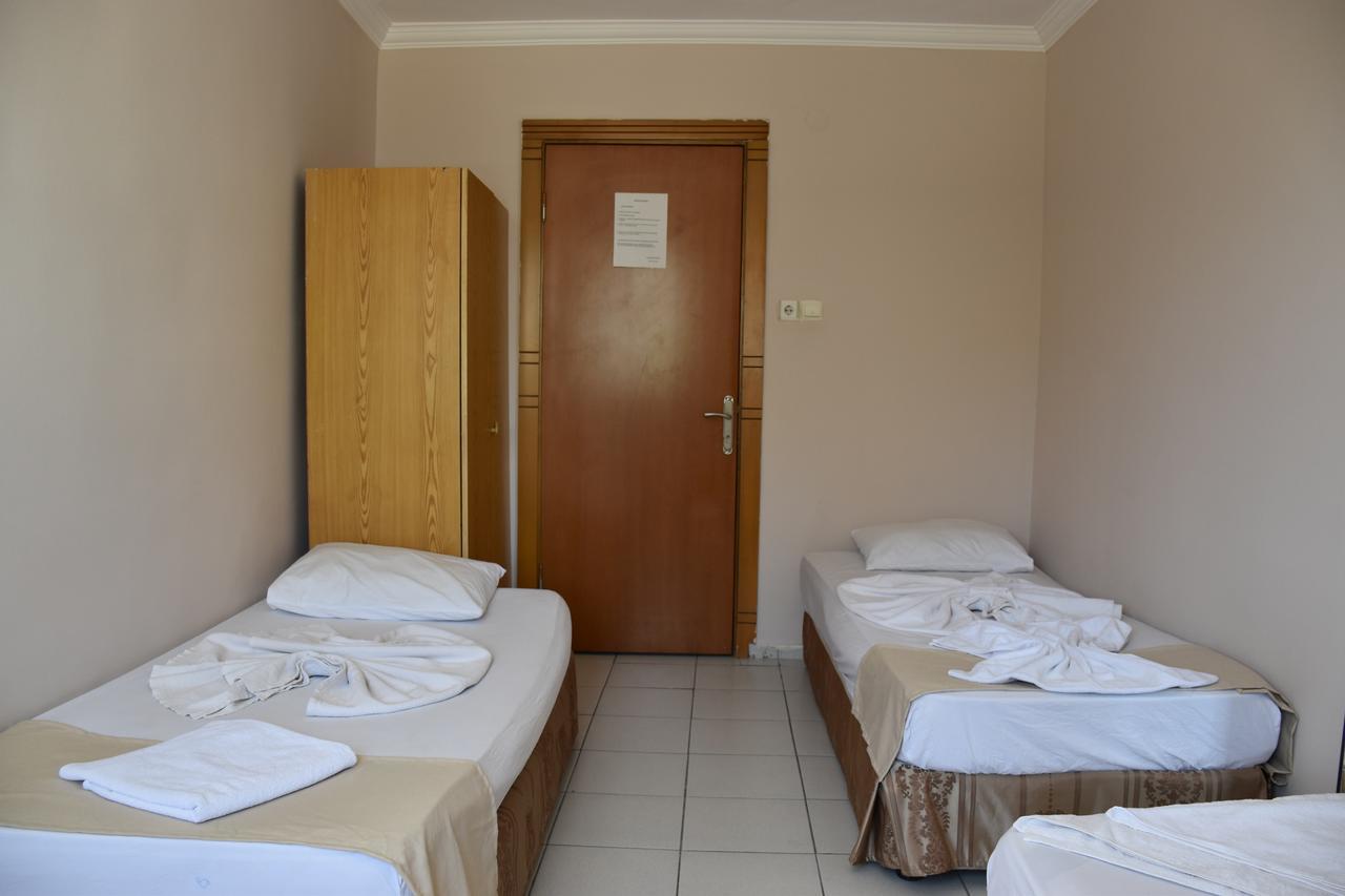 Ozcan Pansiyon Marmaris Extérieur photo